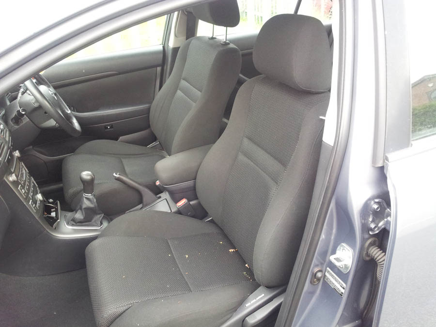 Toyota Avensis T3-X seat-airbag-driver-side